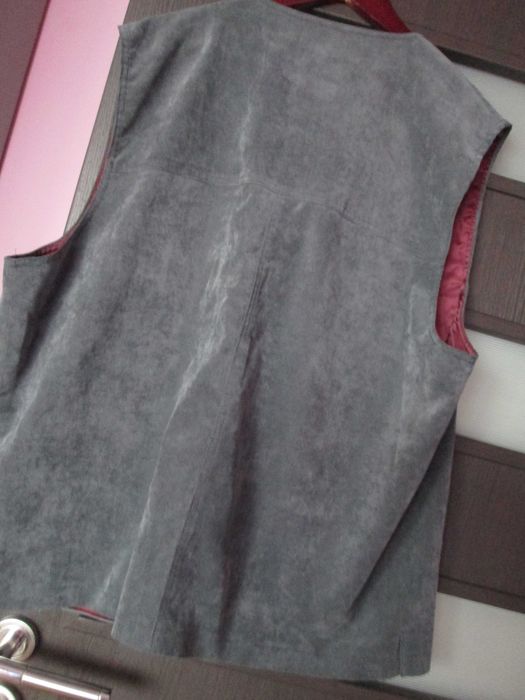 vesta gri  barbati Luigi Morini L