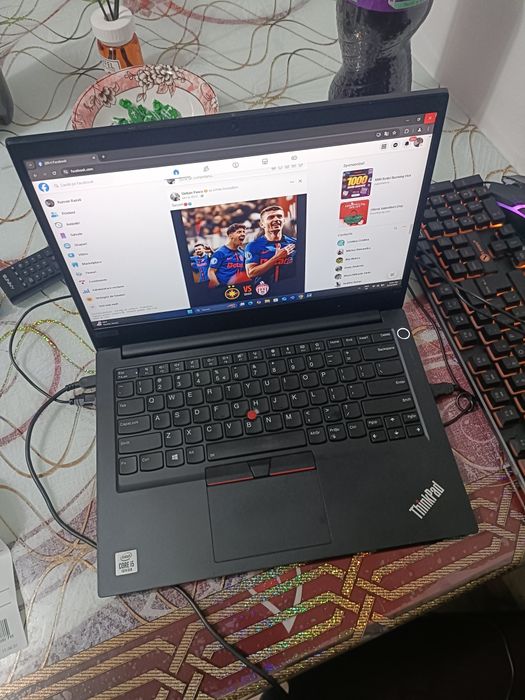 Laptop aproape nou
