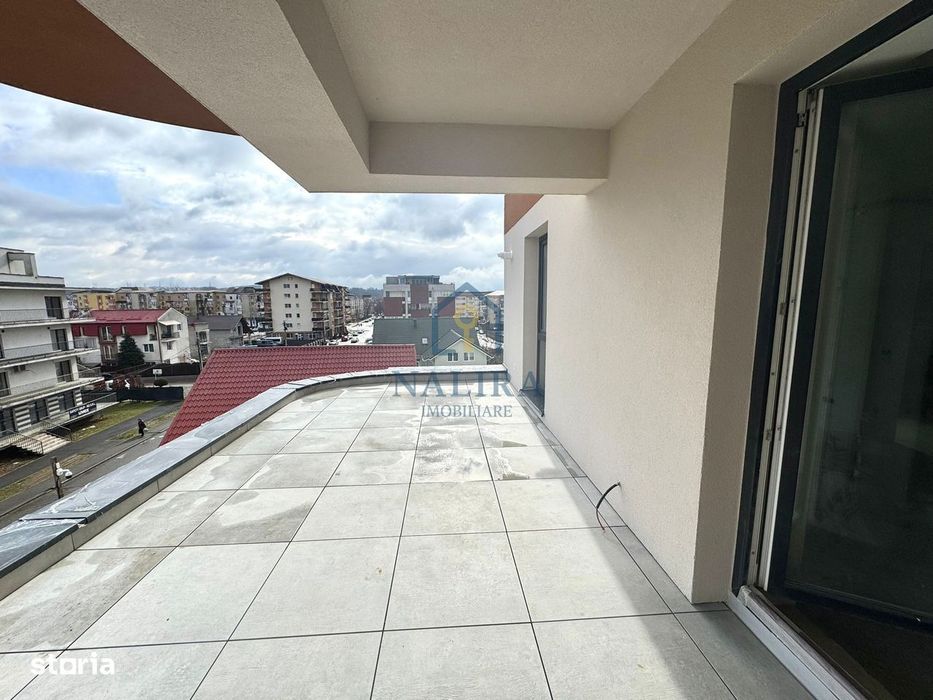 Apartament 3 camere de vanzare - Lupului bloc nou — fotografia 1