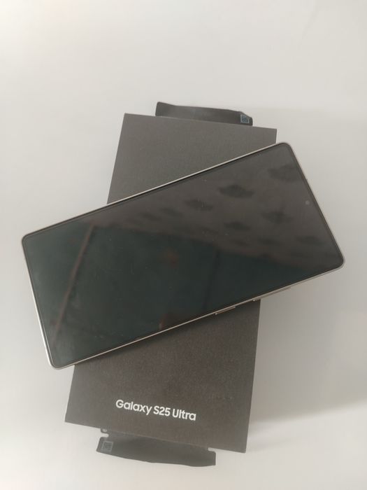 Продам самсунг с 25 ультра