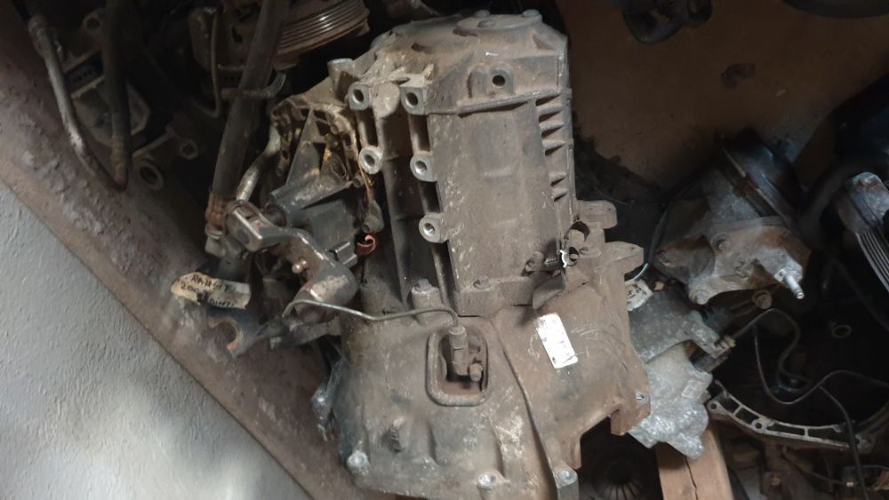 Cutie viteze Ford Transit 2000 diesel, 36 dinti, an 2005