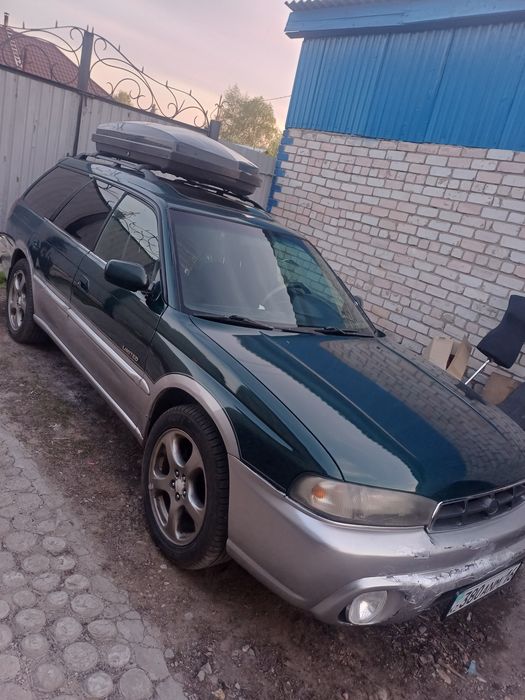 Субару аутбэк 1999год