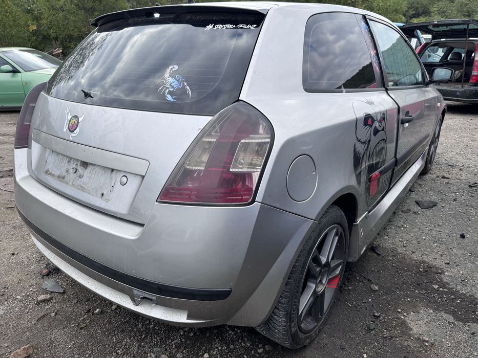 Fiat Stilo 1.9JTD 80hp 2003г На Части