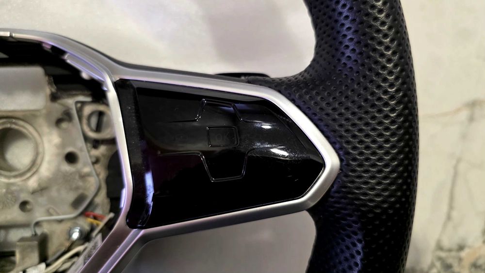 Волан за vw голф 8, пасат, артеон