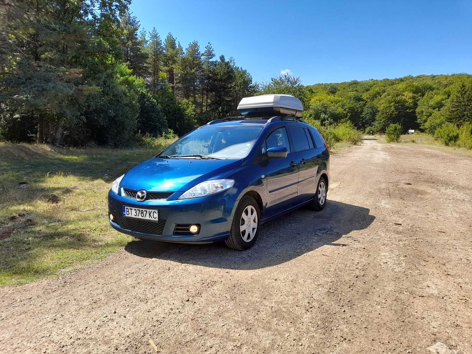 Продавам Mazda 5 1,8