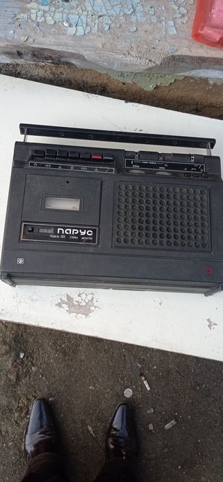 Кассетный магнитофон,парус,