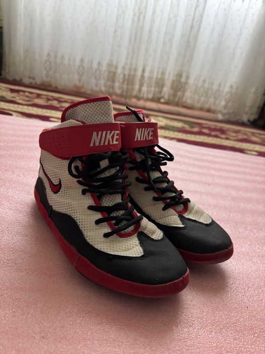 Борцовка сатылады оригинал размер 39