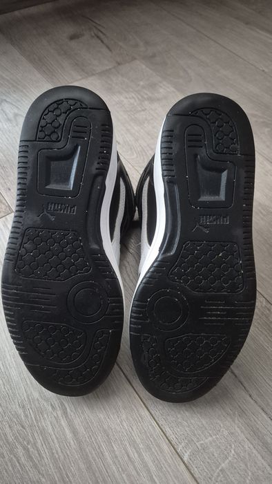 Adidasi Puma copii 36