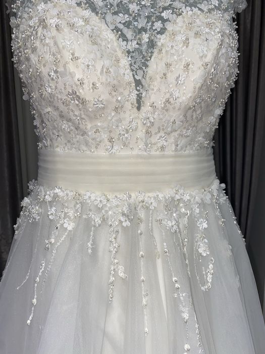 Vand rochie de mireasa