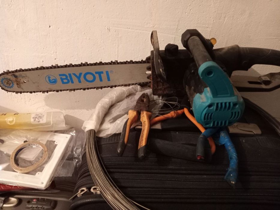 Пила, пользовались один раз