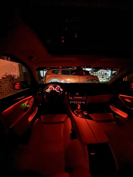 bmw seria 5 520d   distributie + ulei cutie schimbate recent