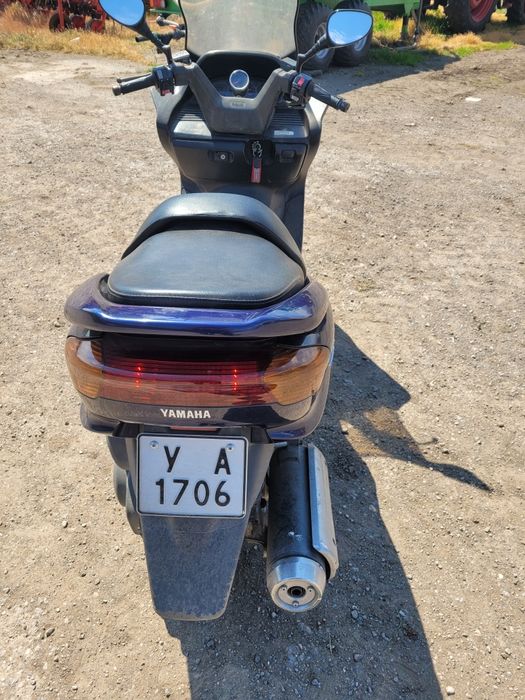 Ямаха маджести 250