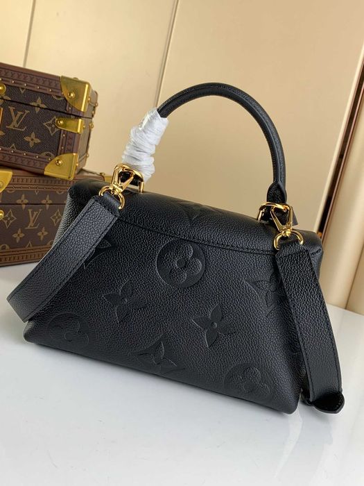 Geanta Louis Vuitton Madeleine BB, 24cm full black, tip Premium