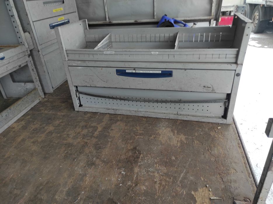 Работни шкафове за бус