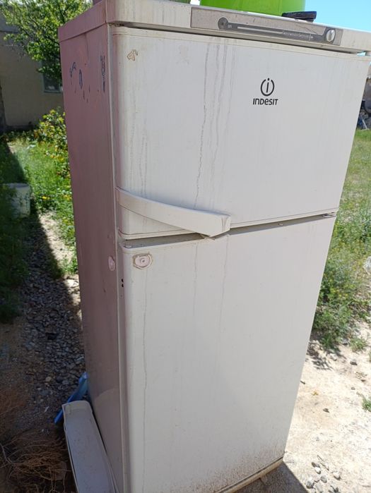 Халадилник сатылады