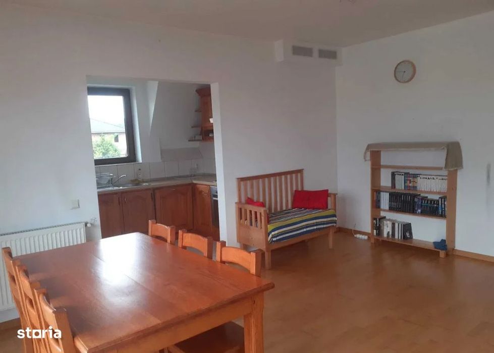 Apartament 3 camere si 2 balcoane in Europa