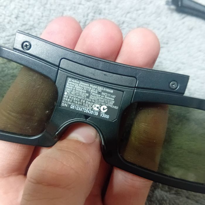 продам 3 д очки Samsung Новые!