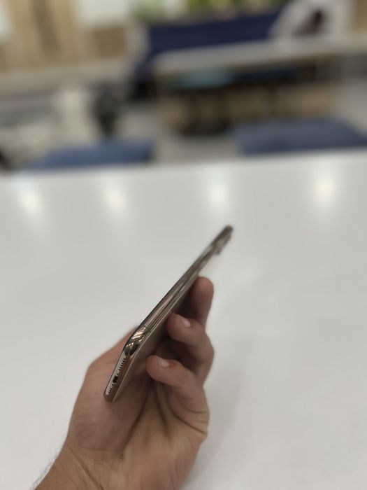 Ipxone xs 64 gold    Коробка документ face id есть