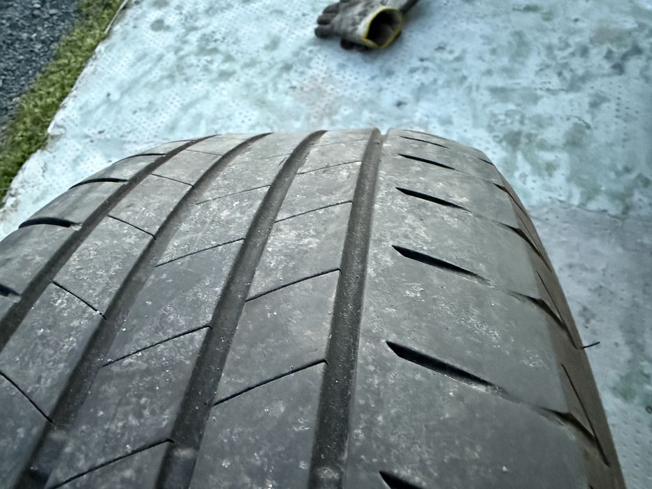 4бр. Летни Гуми 235/55R/19 -BRIDGESTONE- DOT:0620- 4.1мм- *80€ за 4бр*