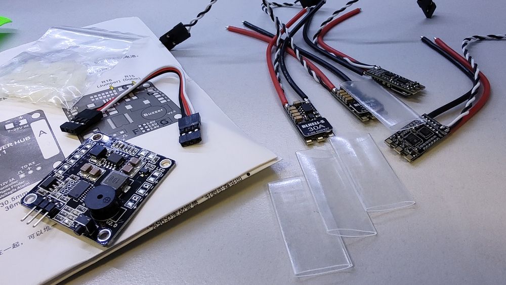 Set ESC Motor Brushless BLHeli_S D-shot + PDB Matek 5 in 1