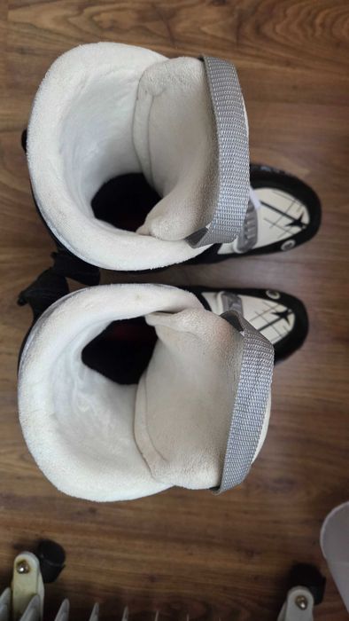 Vand clapari Atomic 37-38