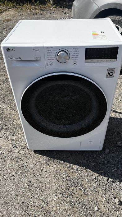 Продаю стиральную машину LG