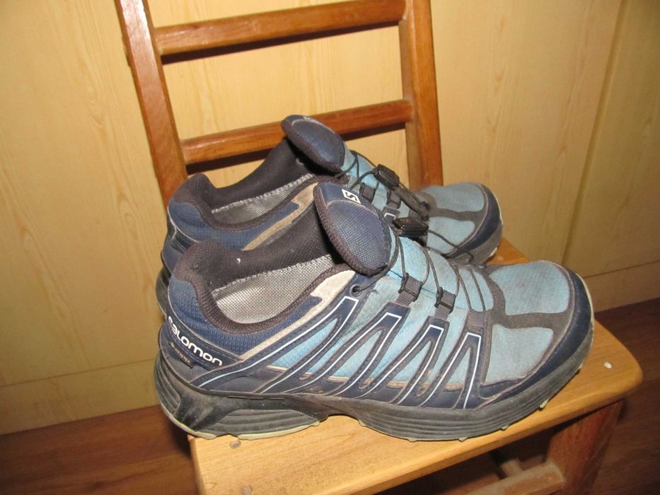 дамски туристически обувки SALOMON номер 40