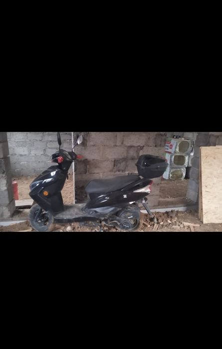 Продам скутер 2023года