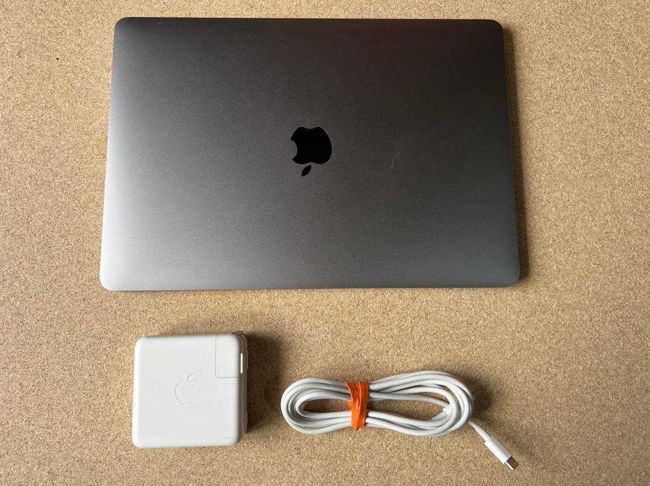 Apple MacBook Pro 13