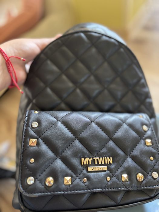 Раници и чанти Liu Jo, Guess., Versace