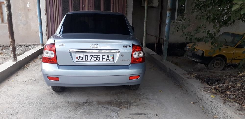 Lada priora продается