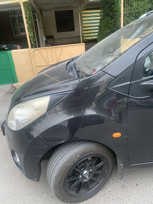 Spark aftamat qora 280000