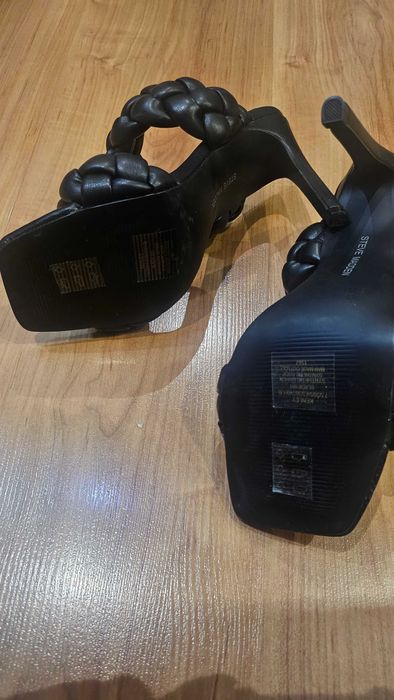 Нови Steve Madden сандали