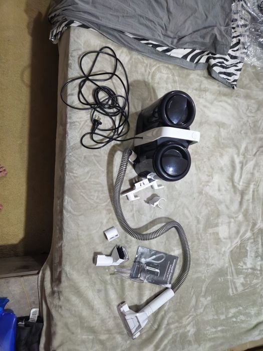 RENOMAX yuvuvchi changyutgich – yangi holatga yaqin