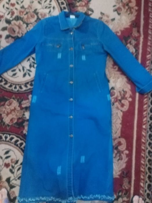 Продам платье новое