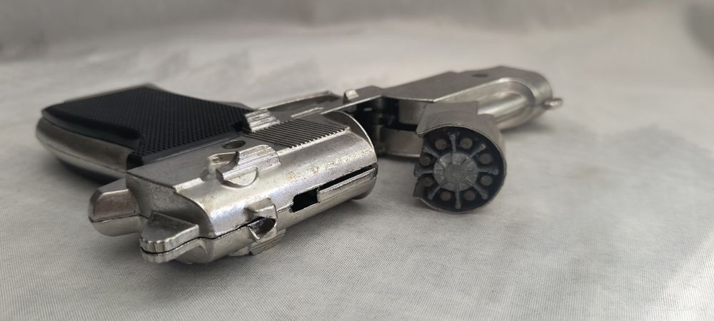 Метален пистолет с капси Smith &Wesson 5906