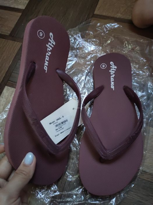 Резиновые шлепанцы сланцы тапочки белый розовый цвет из Америки 36 37