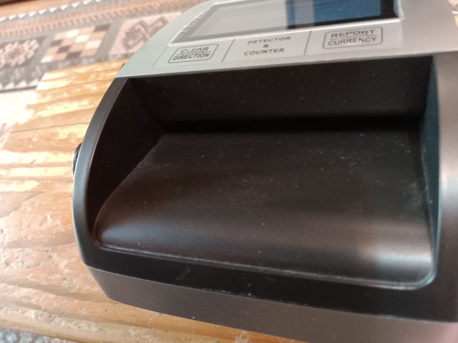 Detector bancnote și Lampă UV control bancnote, Preț 65 lei.