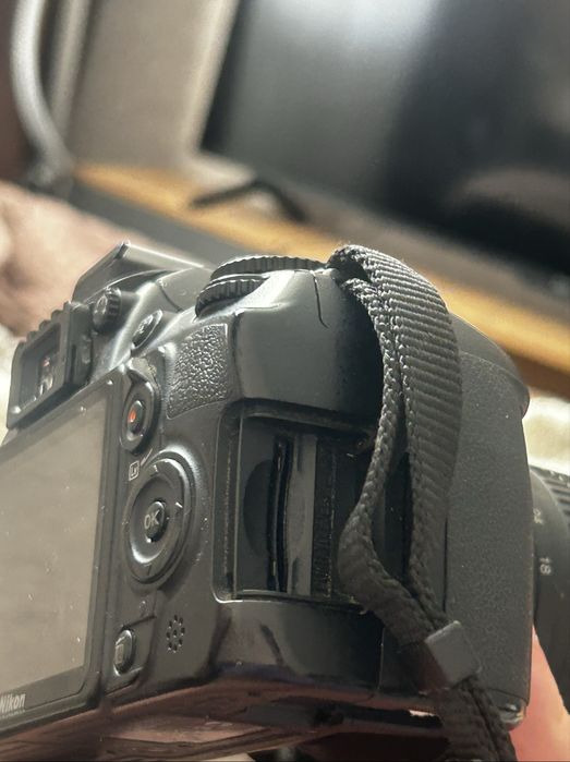 Продам никон д3100