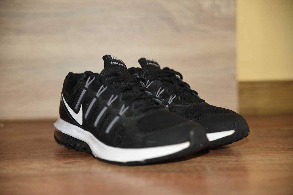 Nike Оригинални маратонки 38.5 номер