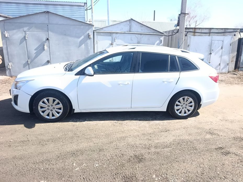 Шевроле Круз 2014года