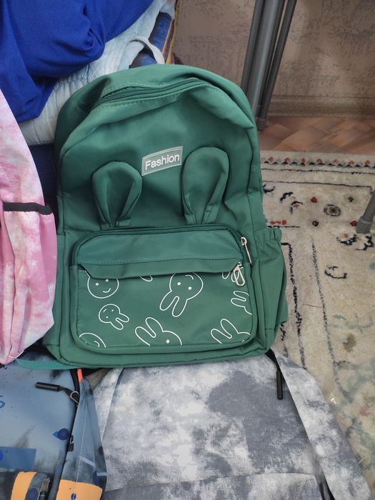 Рюкзаки школьные