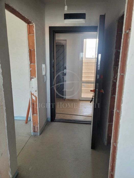 Продава се Двустаен апартамент в Пловдив, Гагарин - 70 кв.м за 1603 €/кв.м - Снимка #5