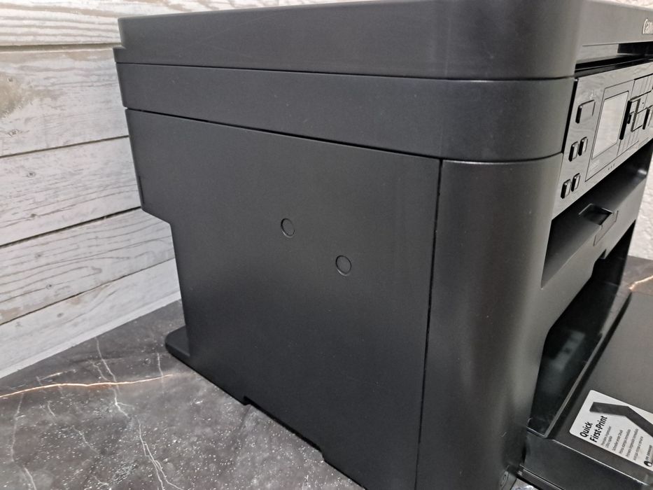 Продам МФУ принтер 3в1 Canon I-sensys MF231
