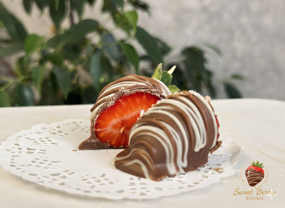 Клубника в шоколаде Конаев