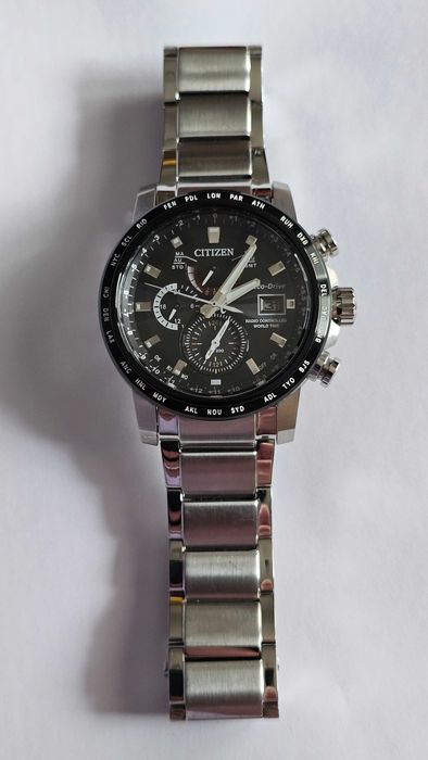 Mens CITIZEN Eco-Drive World Time Atomic Chrono. S Steel Watch H820