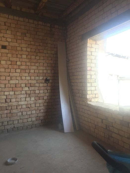 Срочно продам дом в состоянии коробка