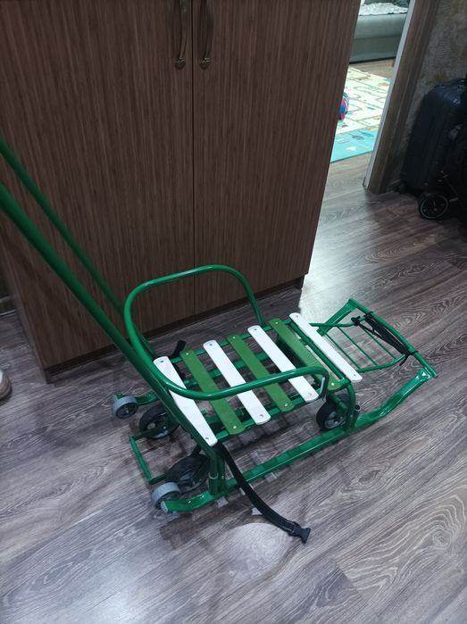 Продам санки-коляску