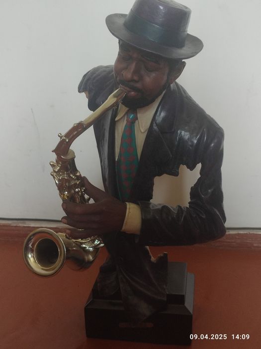 Статуэтки джазовых исполнителей из смолы