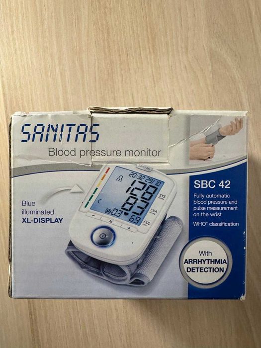 Tensiometru electronic Sanitas SBC 42 pentru încheietură, complet